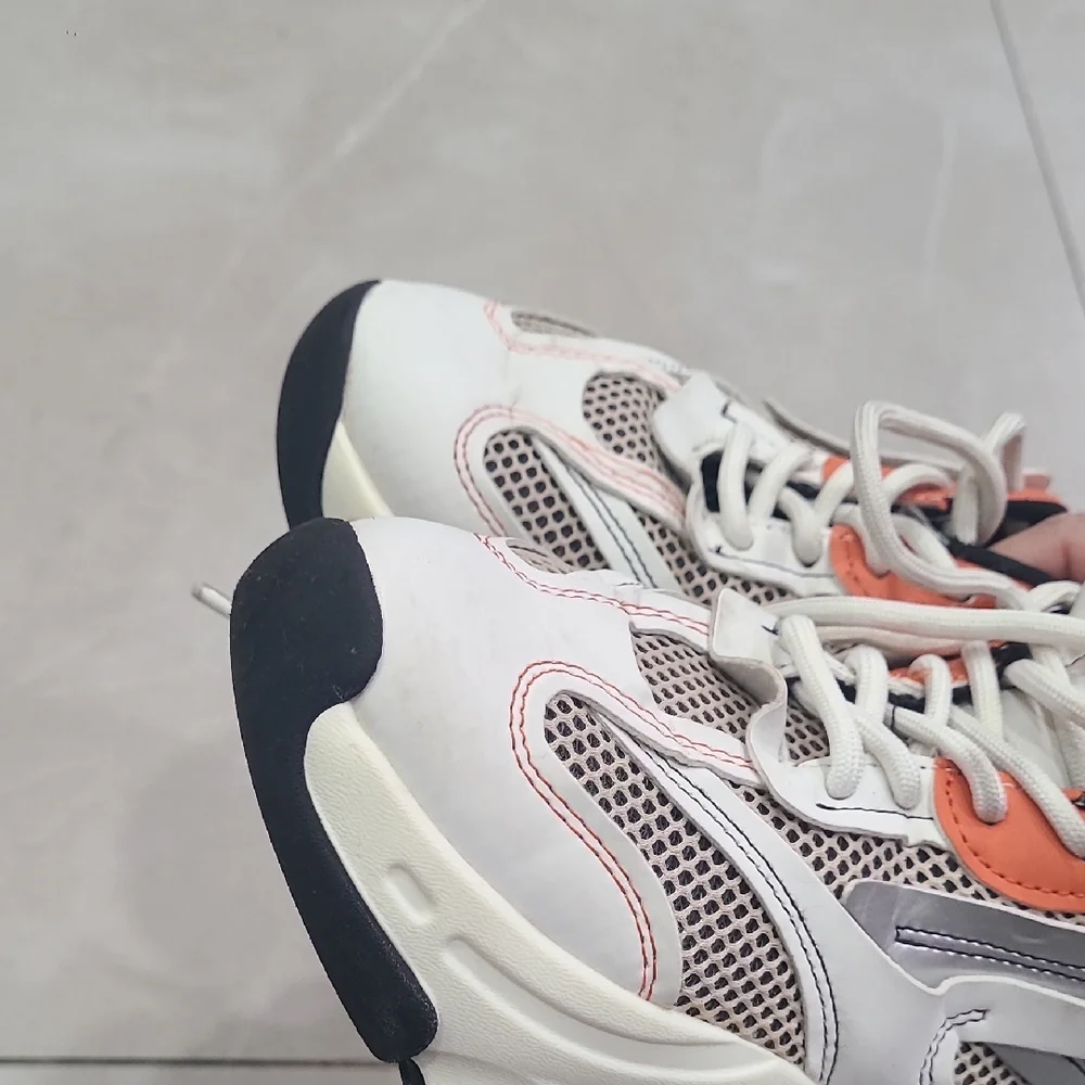 Steve Madden White and Black Sneakers with Coral Highlights